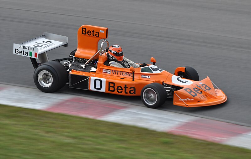 Beta sponsor di March 751